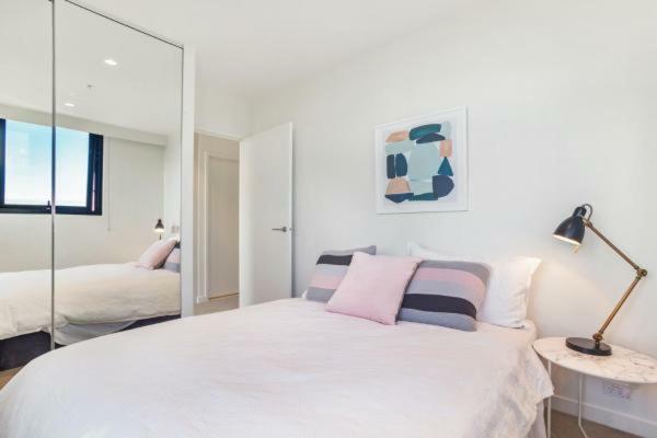 Experience Platinum Hotel Apartments Melbourne Kültér fotó